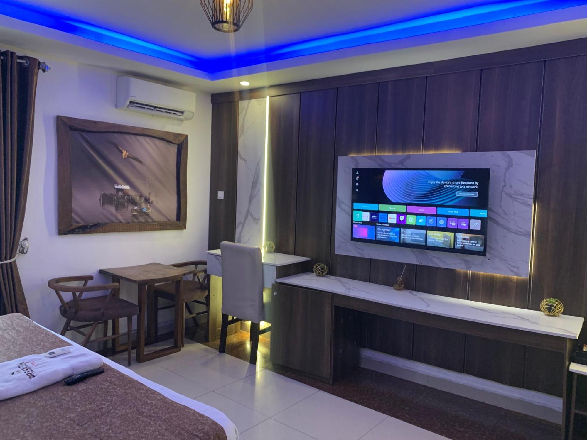Hotel Presken @ Freedom Way,
