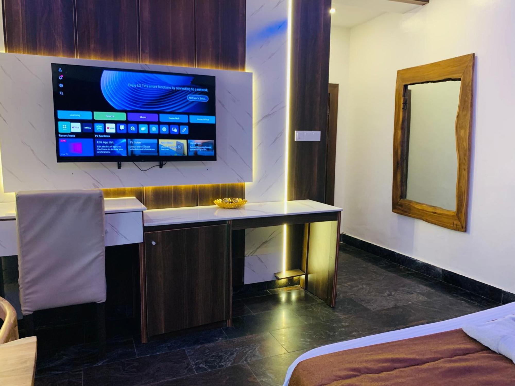 Hotel Presken @ Freedom Way, Lekki
